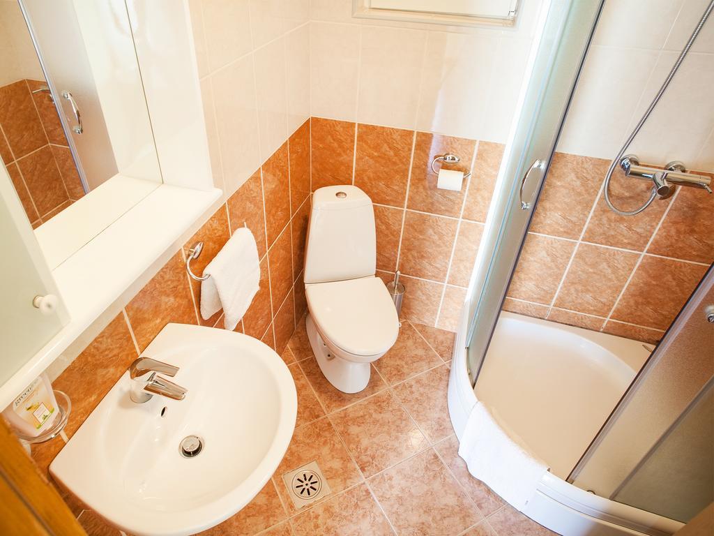 Daria Apartments Kotor Phòng bức ảnh